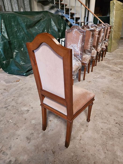 Conjunto de cadeiras de madeira antigas (8)