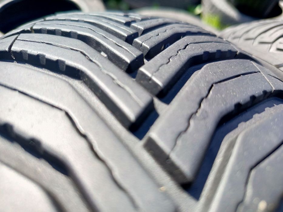 Sprzedam bardzo ładne opony Michelin 185/65 r15