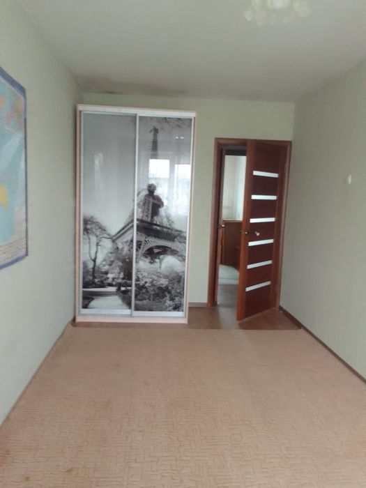 Продам 2кім квартиру