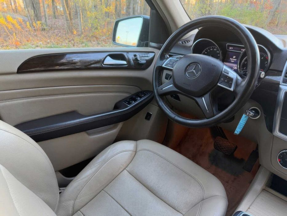 Mercedes-Benz M-Class ML 350 4MATIC      2015