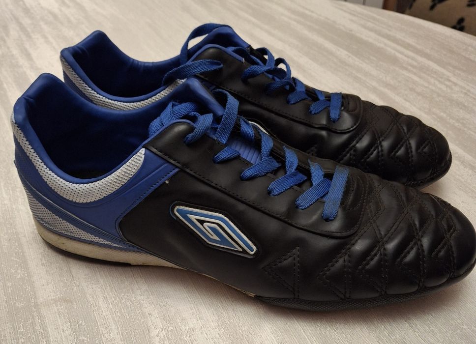 Футзалкі чоловічі