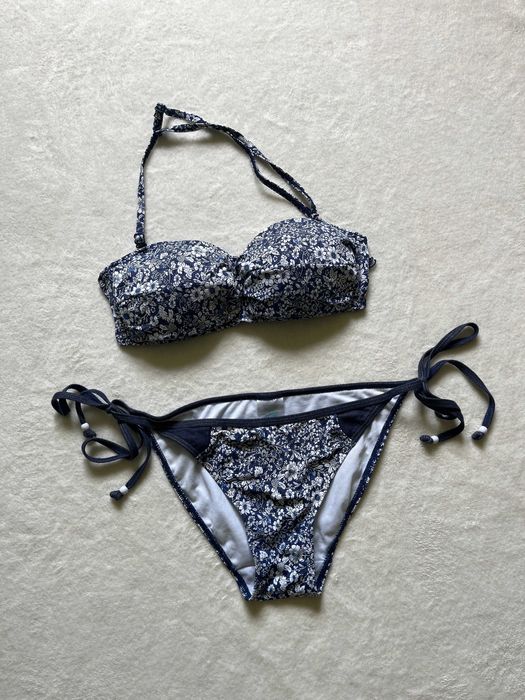 Piha strój kąpielowy bikini granatowe w kwiaty M kwiatki niebieski