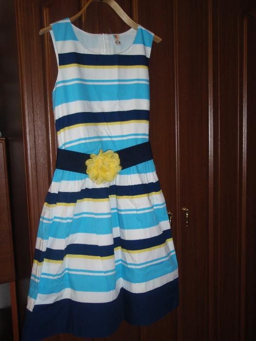 Платье летнее на девочку 8-10 лет