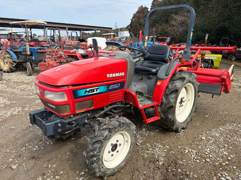 Yanmar F250D 25 KM 4x4 HST wspomaganie 994 mth