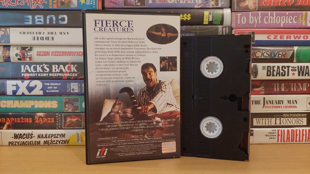 Lemur Zwany Rollo (Fierce Creatures) - VHS