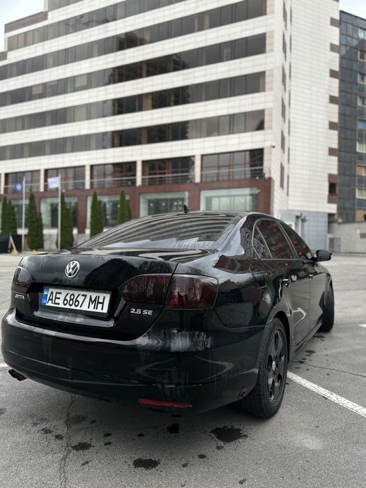 Volkwagen Jetta 2.5 газ