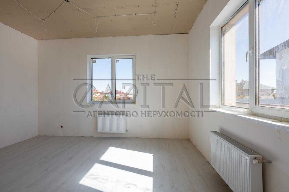 Продажа дома, Новые Петровцы, КГ Балатон, озеро, 10 мин до Киева