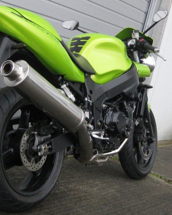 Triumph speed Four