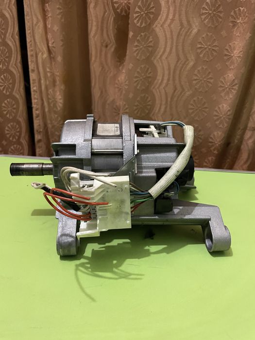 Мотор Zanussi T834V