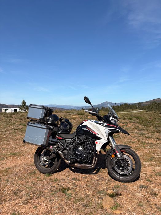 Benelli Trk 702 Como nova