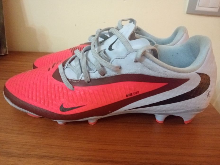 Chuteiras Nike Phanton 37.5 modelo elite como novas