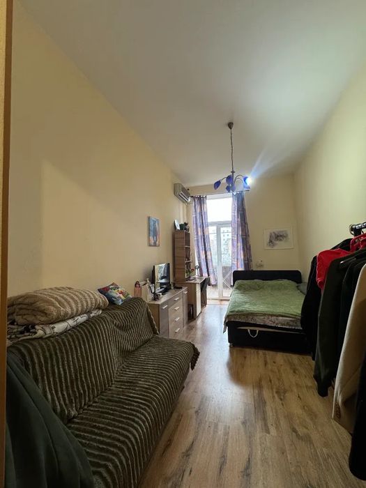 Продам 1-кімн квартиру Сталинка Центр