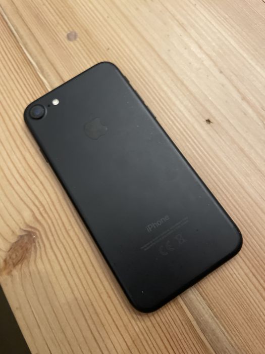 Iphone 7 czarny używany