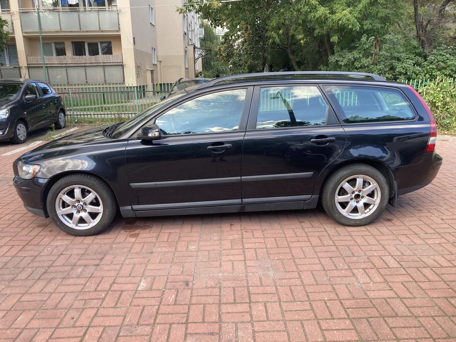 Volvo V50