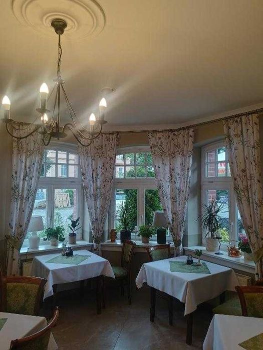 Zabytkowy pensjonat w Międzyzdrojach na sprzedaż - Więcej