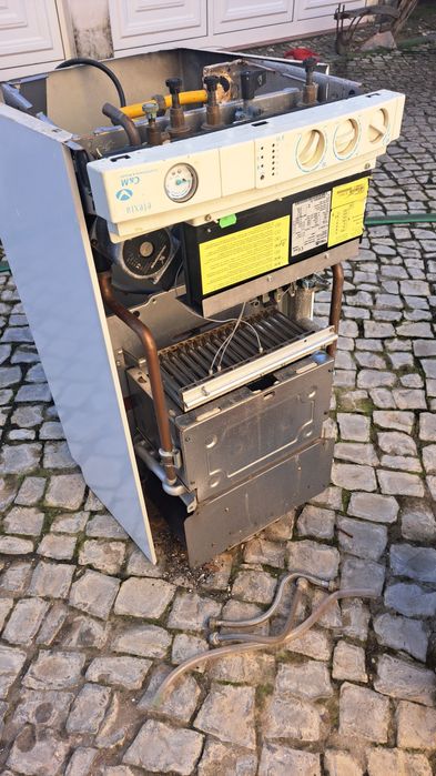 Caldeira Chaffoteaux e Maury