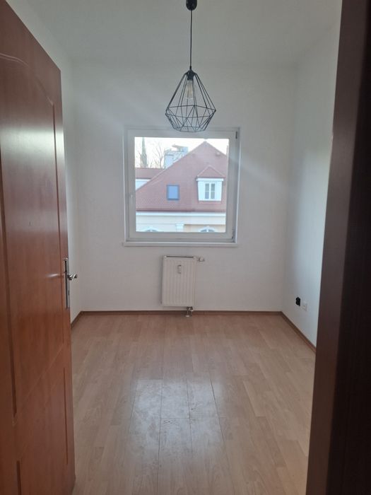 Jasne panele dębowe WSTEPNA RESERWACJA