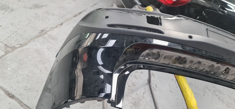 Pára choques de trás Mercedes EQB  250