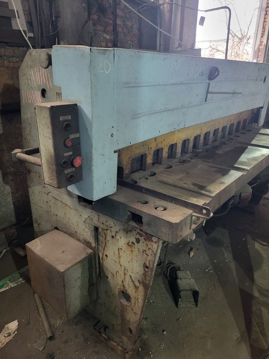 Продам гильотину