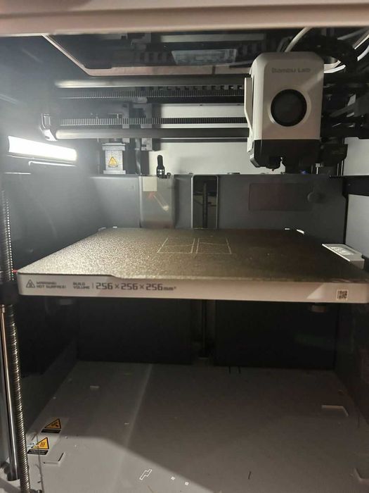 mpressora 3D Bambu Lab X1 Carbon + AMS