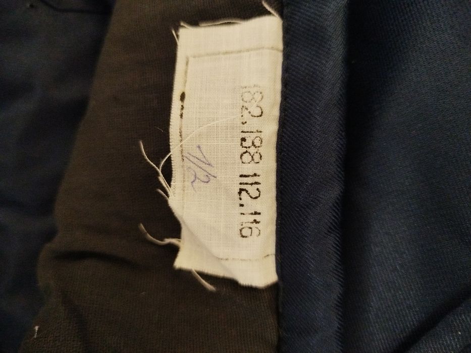 Продам  рабочую зимнюю куртку, спецодежда.