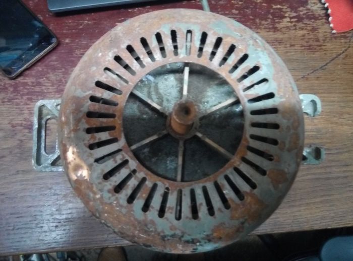 silnik 180W,1400obr