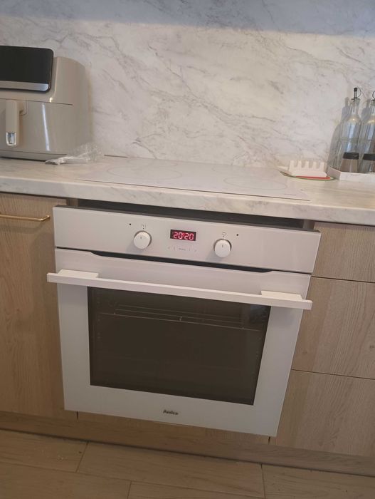 Piekarnik do zabudowy Amica