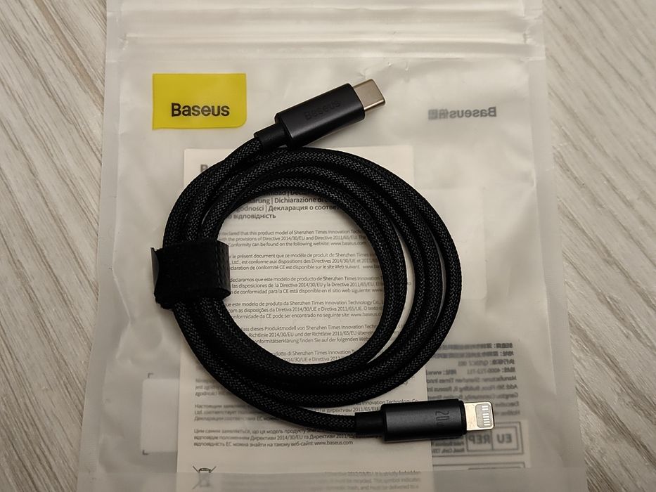 Кабель Baseus iphone Type-c/lightning 20w/27w  1m
