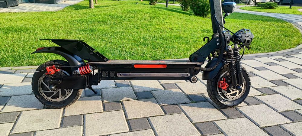 Продам електросамокат X Thunder 2×1200Вт