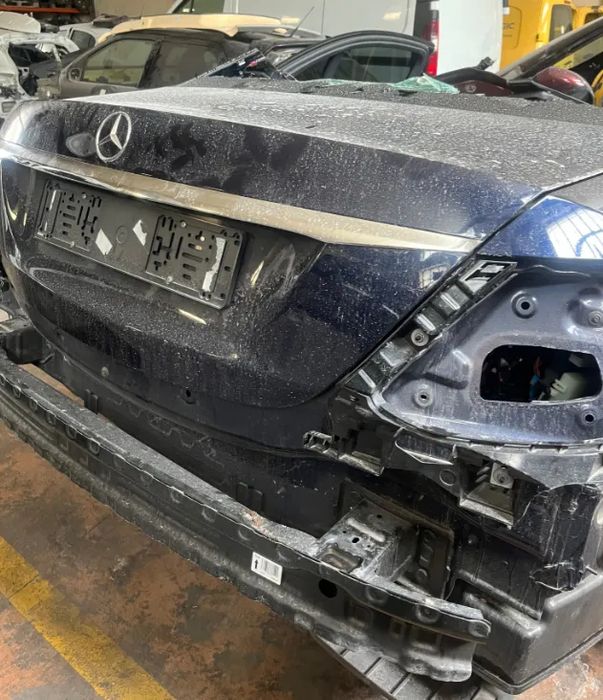 Tampa Mala Mercedes E220 W213 Ano 2020