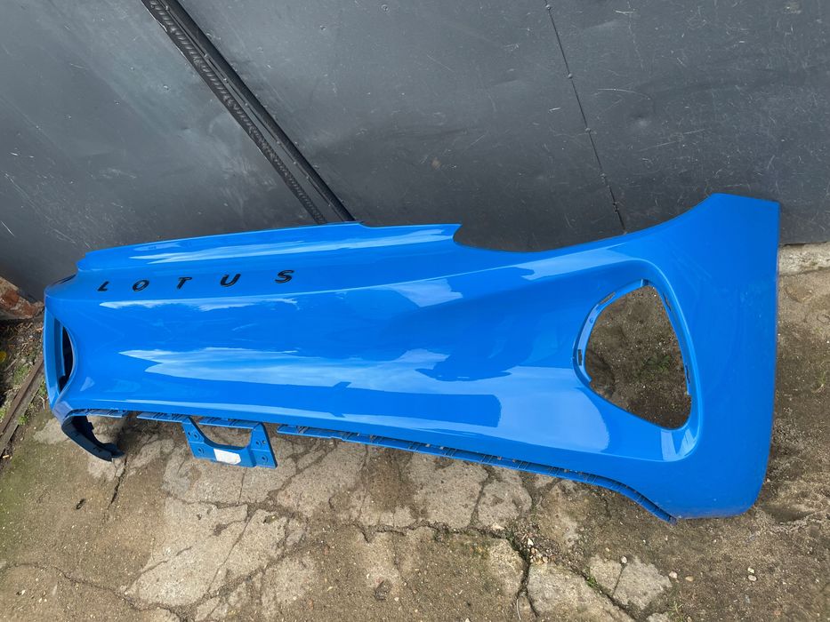 lotus emira zderzak tył tylny