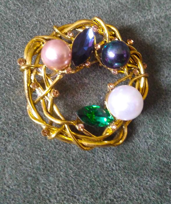 Alfinete / Broche / Pregadeira Coroa de Espinhos c/ Perolas NOVO