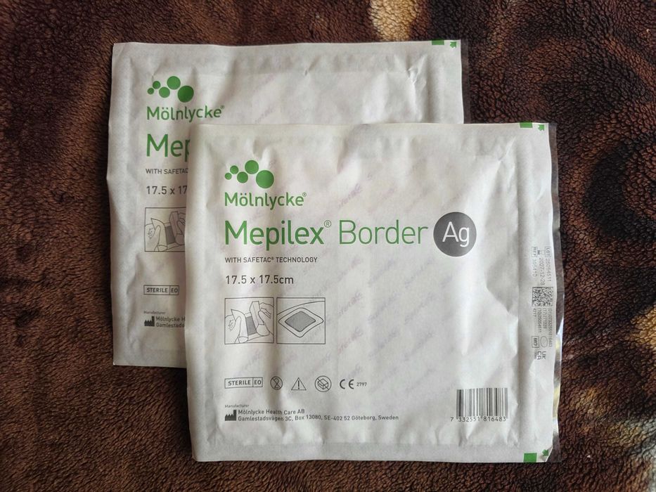 Opatrunek Mölnlycke - Mepilex Border Ag - 17,5 x 17,5cm - 2szt.