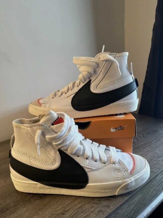 Nike Blazer Mid 77 Jumbo