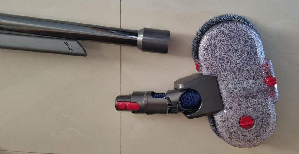 Escova de aspiração e  lavagem  rotativa + discos para tijoleira e pis