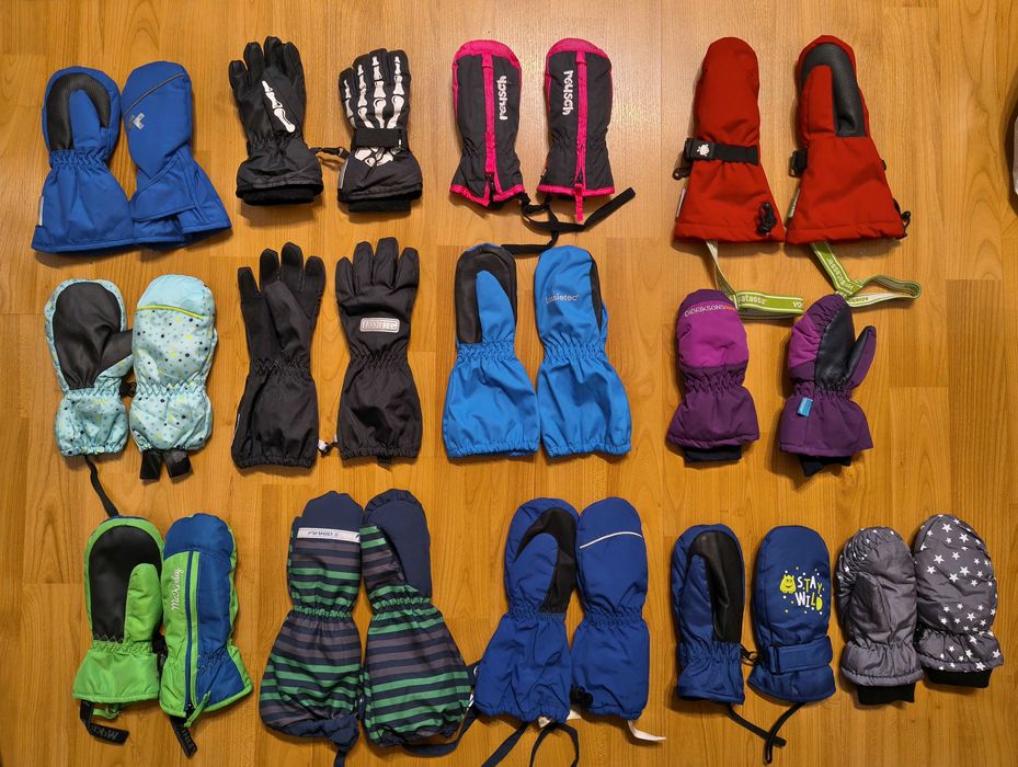 Краги варежки Lassie Raima