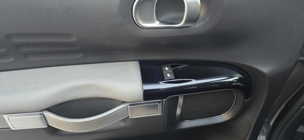 Citroen C4 Cactus 1.5 BlueHDi Shine Pack