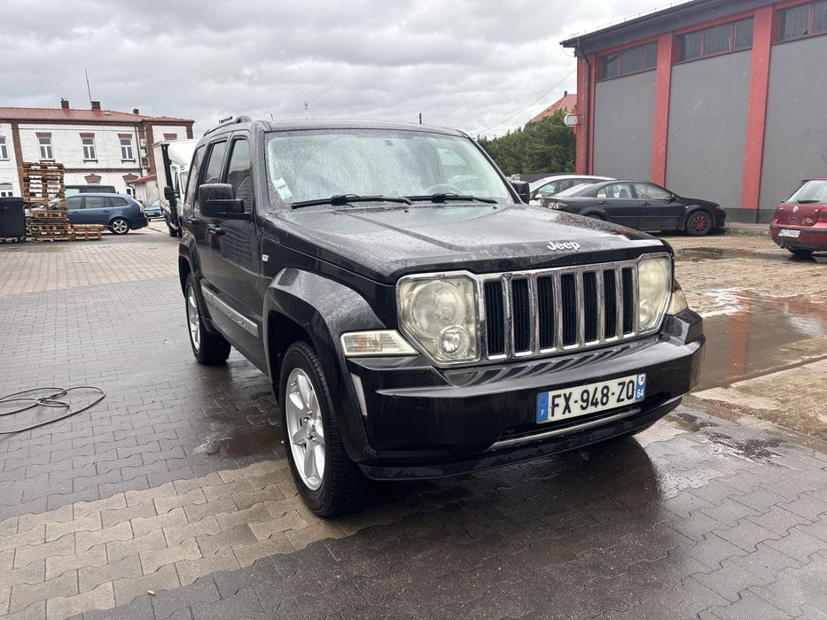 Jeep Cherokee KK 2.8 CRD Limited bez rdzy.