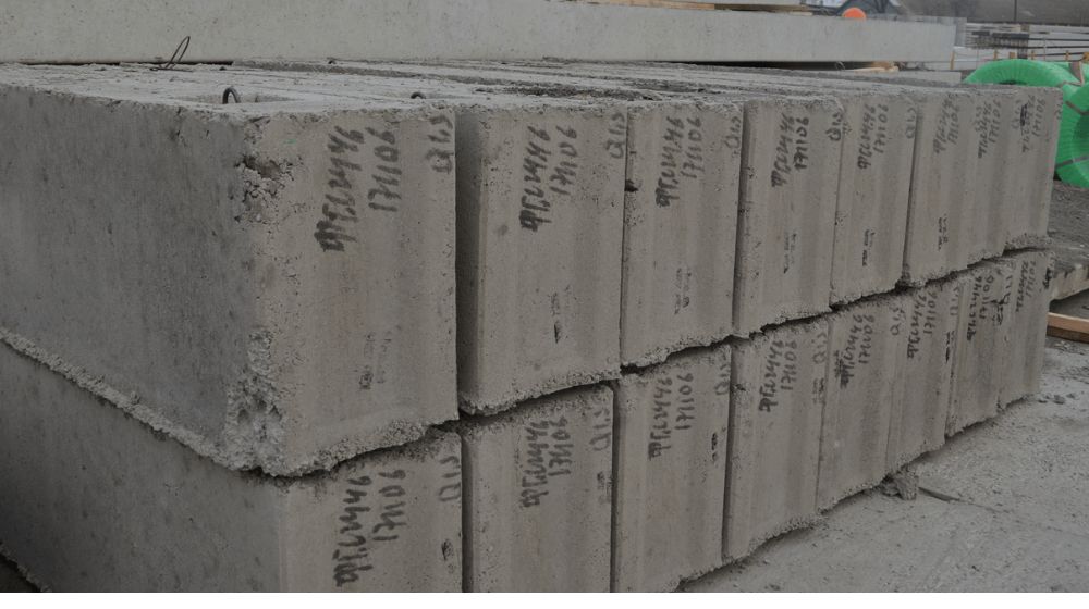 БЕТОН , Блоки ФБС з доставкою по Києву та Київскій області.
