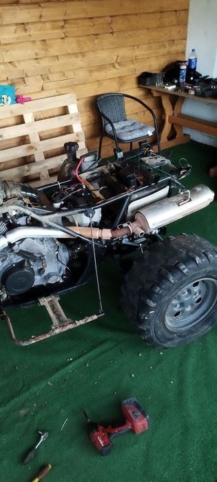 Sprzedam quada Piaggio Arctic cat 4x4 z dokumentami do rejestracji