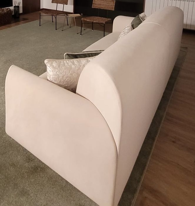 Sofa de estar para lazer numa sala
