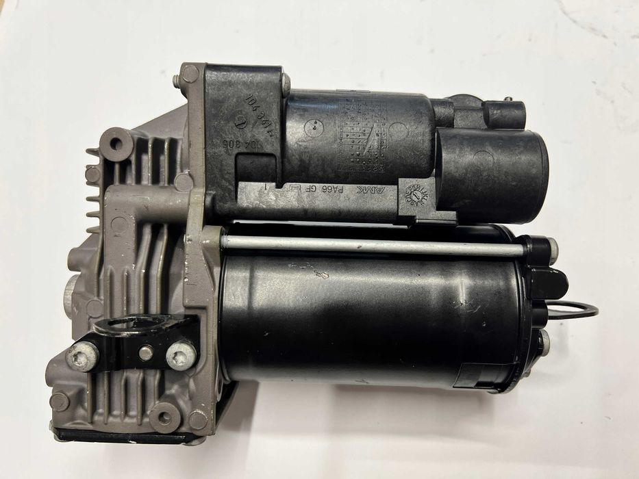 Компрессор пневмоподвески Mercedes ML W164 компресор пневмы  GL X164