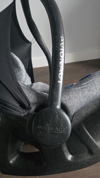 Fotelik samochodowy 0-13kg AVIONAUT PIXEL
