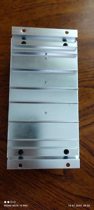 Контроллер заряда 40А для солнечных панелей