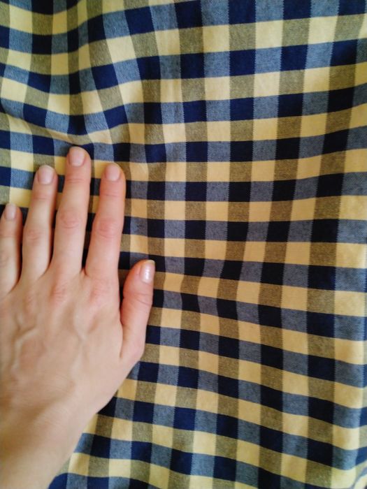 Продам шторы 3 шт.