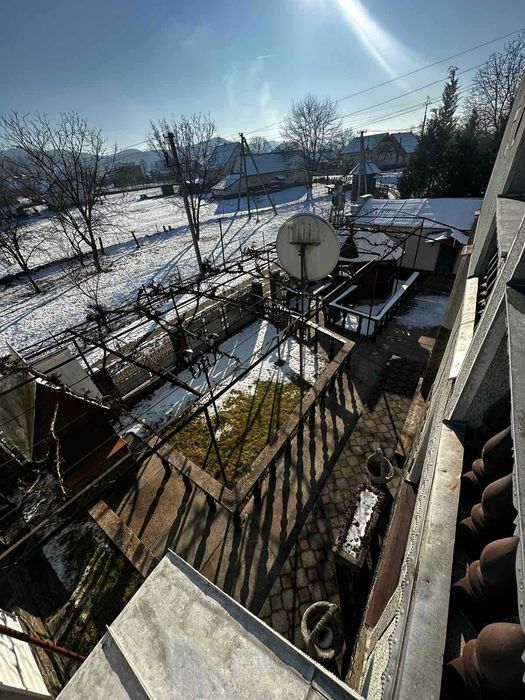 Продається будинок в с. Угля