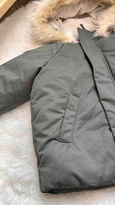 Демісезонна куртка від h&m 86р