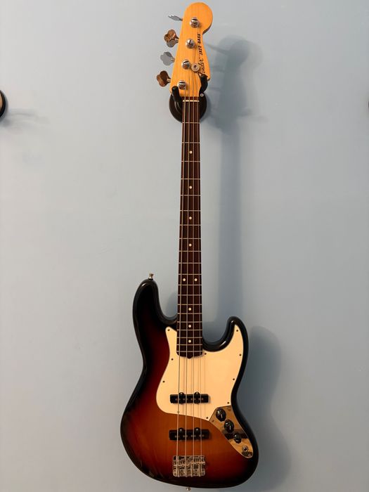 fender jaz bass - Купити бас-гітари - Ціна на OLX.ua
