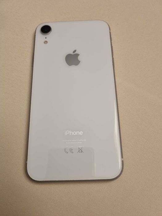 iPhone XR 64GB Branco