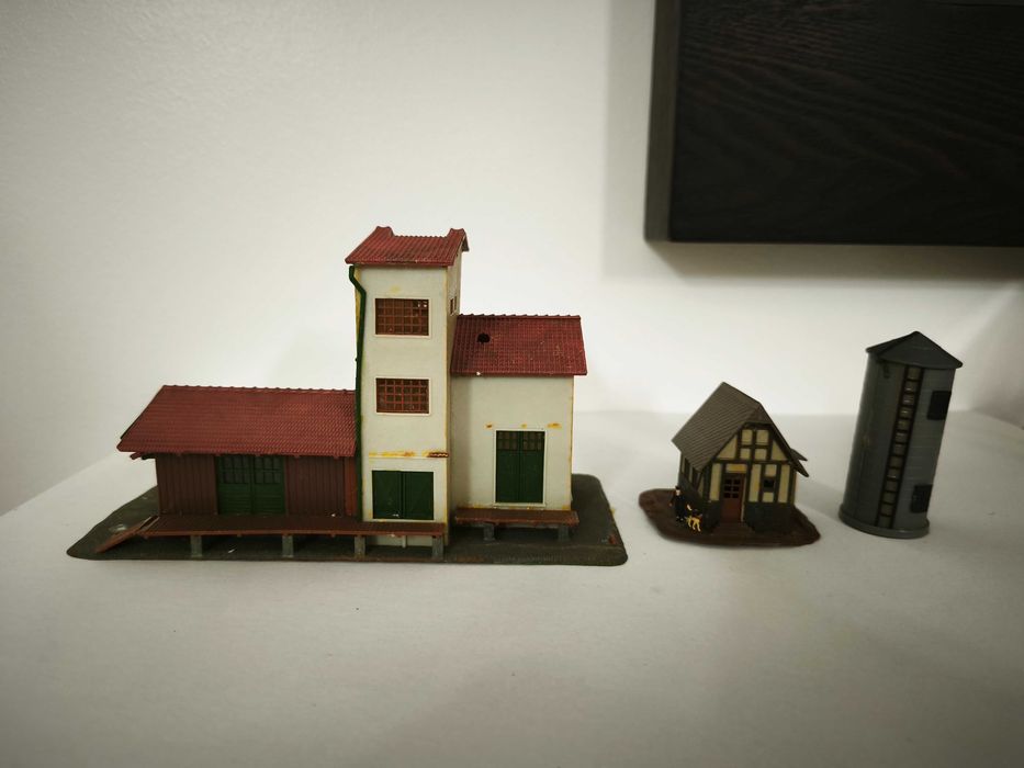 Casas H0 para decoração de maquetes